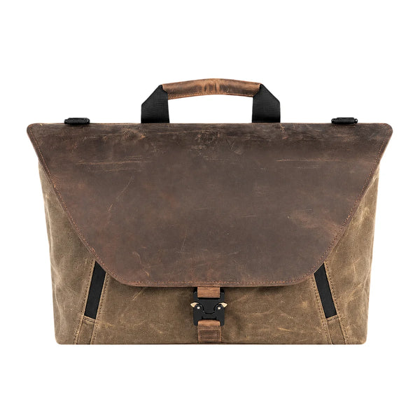 Staad Attaché