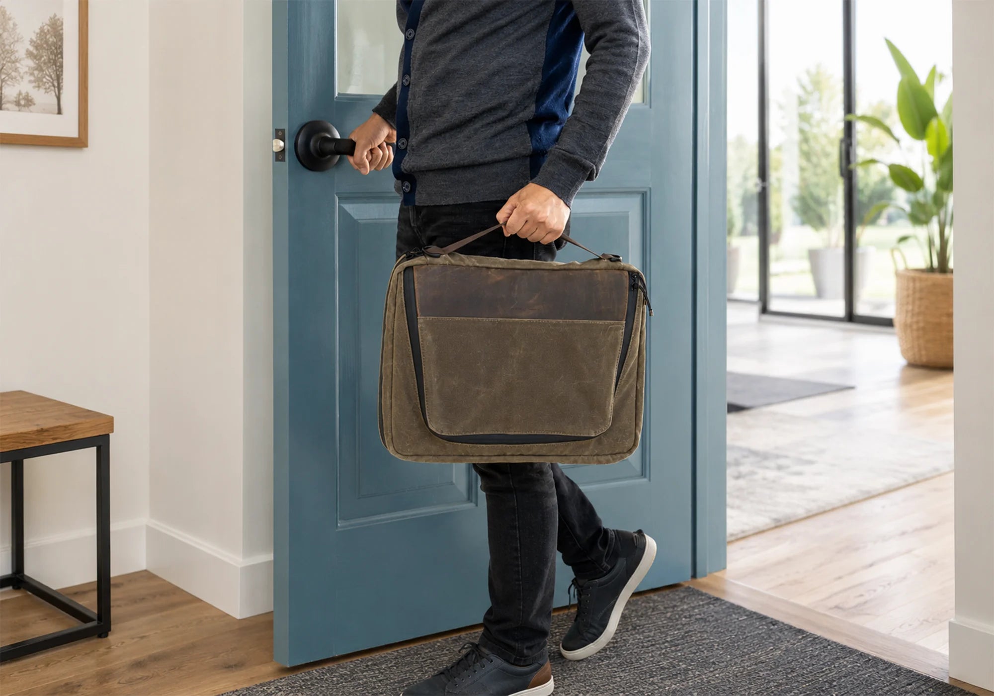 Tech Folio 16-Inch